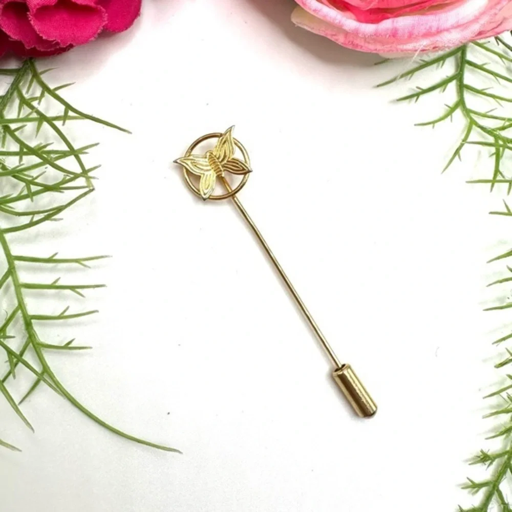 VINTAGE⚜️Golden Butterfly Dainty Lapel Pin - Picture 1 of 4